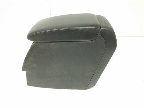 Used Armrest / Center console VW SCIROCCO III (137, 138) 2.0 TDI (140 hp) 7152845