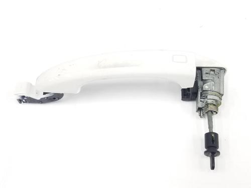 Used Front left exterior door handle AUDI A1 Sportback (8XA, 8XF) 1.6 TDI (115 hp) 8688857