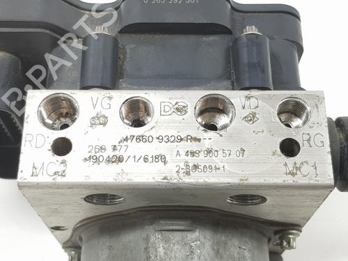 ABS pump RENAULT TWINGO III (BCM_, BCA_) 1.0 SCe 70 | BP13233169M43 