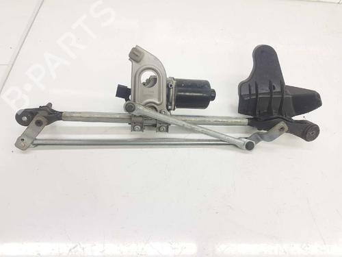 Used Front wiper motor BMW 1 (F20) 116 d (116 hp) 7786465