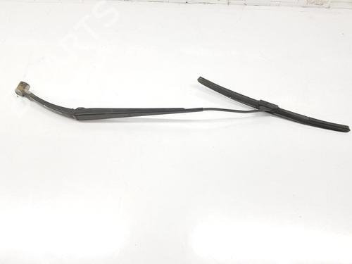 Used Front windshield wiper arm NISSAN QASHQAI II SUV (J11, J11_) 1.5 dCi (110 hp) 4725852