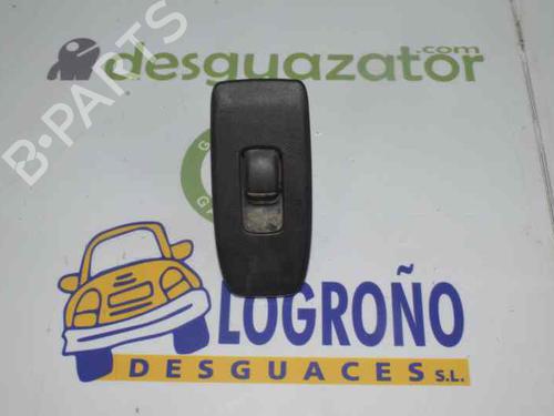 Used Right rear window switch MITSUBISHI PAJERO III (V7_W, V6_W) 3.2 Di-D (V68W) (160 hp) 1365511