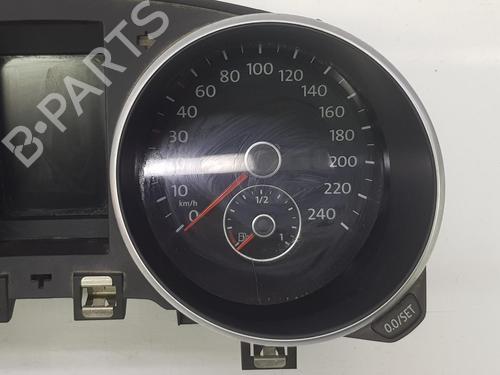 Instrument cluster VW GOLF VI (5K1) 1.6 TDI | BP4868047C47 