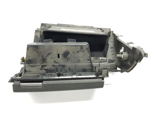Glove box LAND ROVER DISCOVERY III (L319) 2.7 TD 4x4 | BP15616191C95 