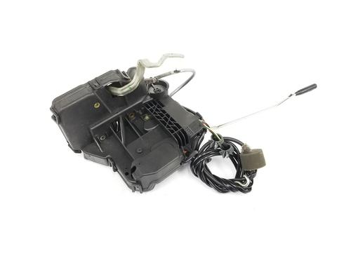Front right lock MERCEDES-BENZ CLS (C219) CLS 320 CDI (219.322) | BP11977849C97 