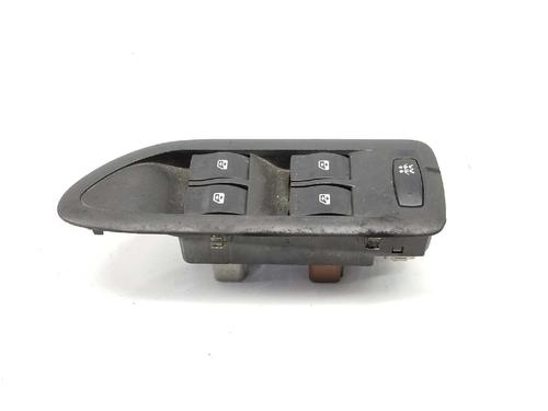 Used Left front window switch RENAULT LAGUNA II Grandtour (KG0/1_) 1.9 dCi (KG0G) (120 hp) 6829491