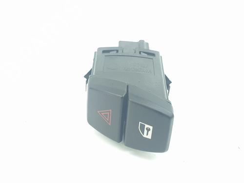Used Warning switch BMW 6 Coupe (F13) 640 d (313 hp) 17197331