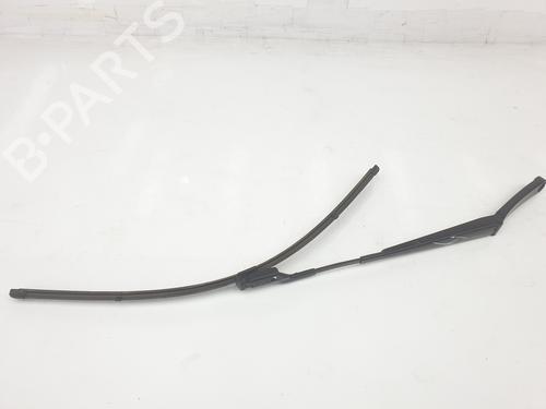 Used Front windshield wiper arm SEAT IBIZA V (KJ1, KJG) 1.0 TSI (95 hp) 13330304