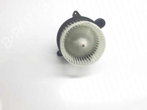 Used Heater blower motor LYNK & CO 01 PHEV (261 hp) 24864360