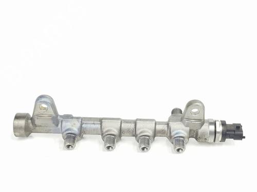 Used Injection rail Injection rail FIAT TIPO Hatchback (356_, 357_) 1.6 D (356HXG1B, 356HXG11) (120 hp) 33272985 33272985