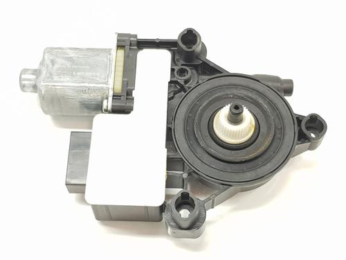Used Right rear window motor SEAT LEON (5F1) 1.5 TSI (130 hp) 18321419