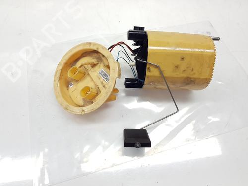 Used Fuel pump BMW 3 (E90) 318 d (143 hp) 21058180