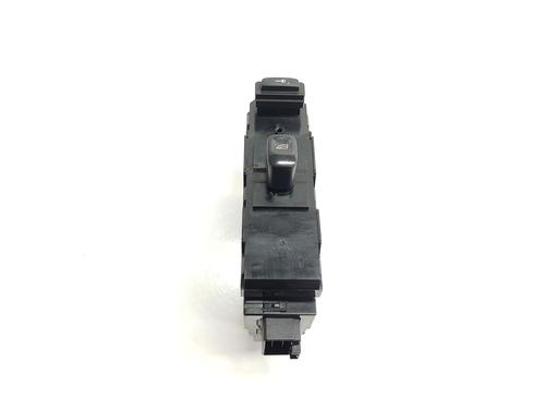 Used Right front window switch VOLVO S60 I (384) 2.4 D (130 hp) 30391605