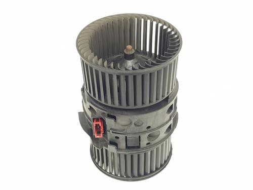 Used Heater blower motor RENAULT MEGANE III Hatchback (BZ0/1_, B3_) 1.5 dCi (BZ09, BZ0D, BZ1W, BZ29, BZ14) (110 hp) 29467000
