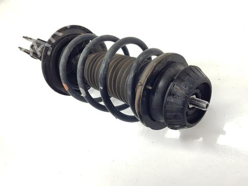 Right front shock absorber TOYOTA YARIS (_P13_) 1.5 (NSP131_) | BP21595466M17 