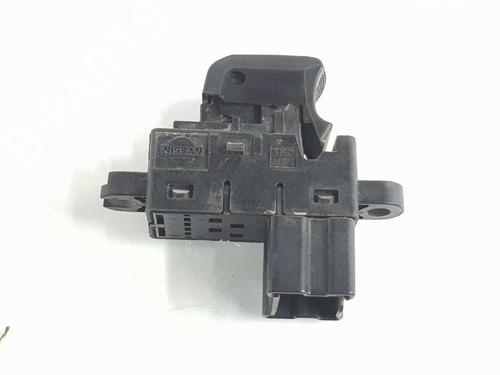 Left rear window switch NISSAN X-TRAIL II (T31) 2.0 dCi 4x4 | BP6333992I29 