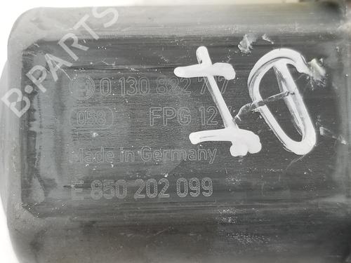 Left front window motor VW GOLF VII (5G1, BQ1, BE1, BE2) 1.4 TSI | BP10513305E21 