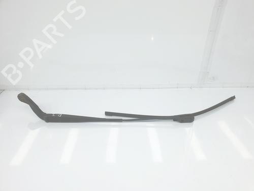 Used Front windshield wiper arm CITROËN JUMPER II Van 2.2 HDi 120 (120 hp) 10648279
