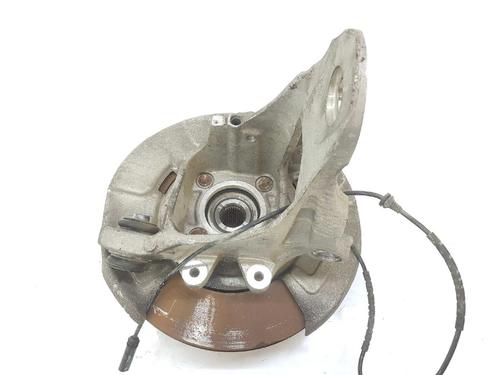 Used Right rear steering knuckle BMW X5 (E70) xDrive 50 i (408 hp) 6950093