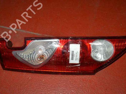Venstre baglygte RENAULT KANGOO Express (FW0/1_) 1.5 dCi 70 (FW0A, KW0V) (68 hp) 1325542