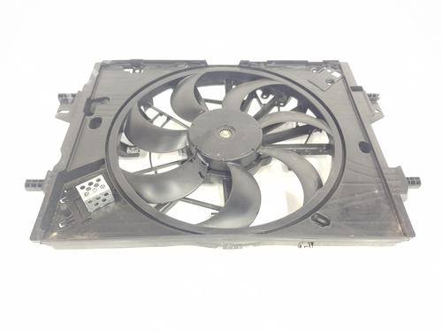 radiator-fan-renault-arkana-i-lcm_-ldn_-2019-33801878 main image