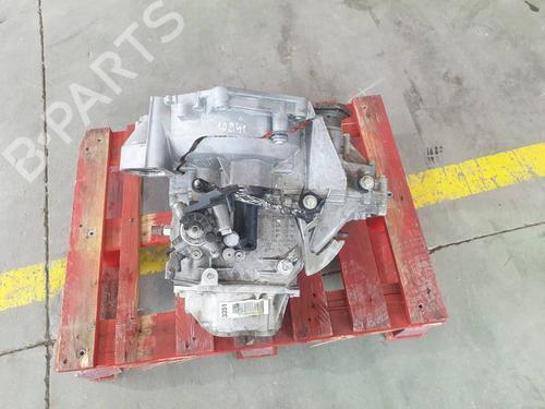 other-vw-t-cross-c11-d31-2018-39191672 main image