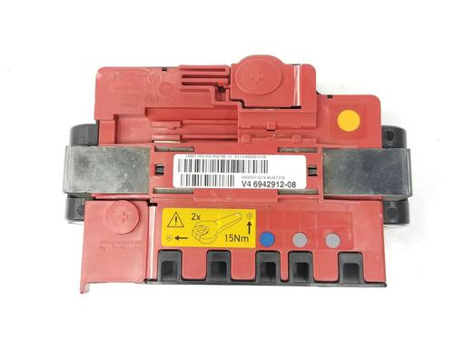 Used Fuse box BMW 3 (E90) 320 d (177 hp) 8379735