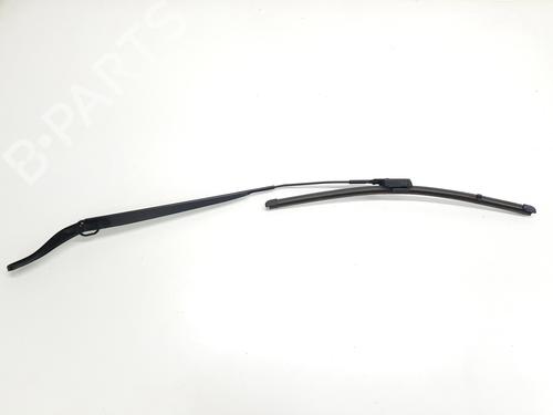 front-windshield-wiper-arm-renault-austral-2022-32517952 main image