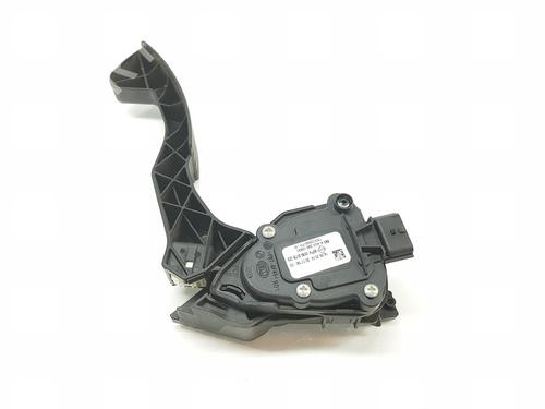 Used Pedal RENAULT TWINGO III (BCM_, BCA_) 1.0 SCe 70 (71 hp) 13233239
