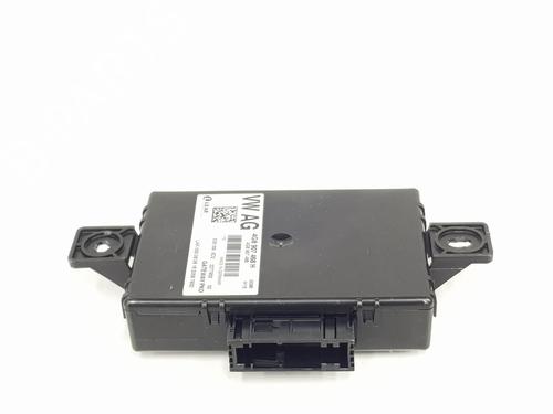 BP30468921M83 main image