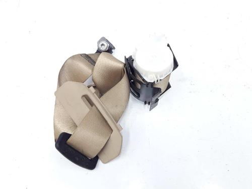 Used Rear center seatbelt BMW 5 (E60) 530 d (218 hp) 8746713