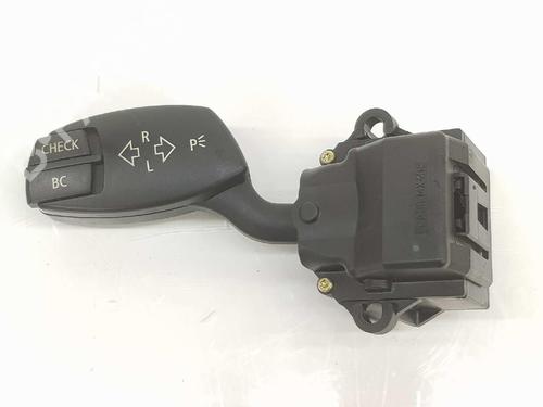 Used Steering column stalk BMW 5 (E60) 520 i (170 hp) 7831804