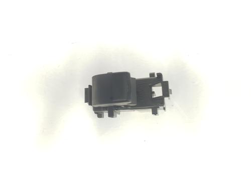 Used Right rear window switch TOYOTA YARIS (_P13_) 1.3 (NSP130_, NSP130) (99 hp) 9841213