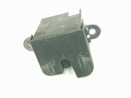 Tailgate lock VW GOLF VI (5K1) 1.6 TDI | BP7354040C101 