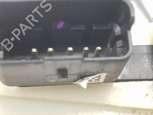 Front right lock PEUGEOT 2008 I (CU_) 1.2 THP 110 / PureTech 110 | BP15254706C97