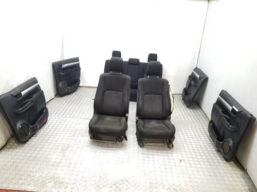 Used Seats set TOYOTA HILUX VIII Pickup (_N1_) 2.4 D 4WD (GUN125_, GUN125R) (150 hp) 12573422