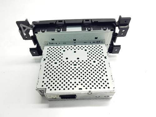 Radio SUZUKI GRAND VITARA II (JT, TE, TD) 1.9 DDiS All-wheel Drive (JT419, TD44, JB419WD, JB419XD,... | BP21376241E6 