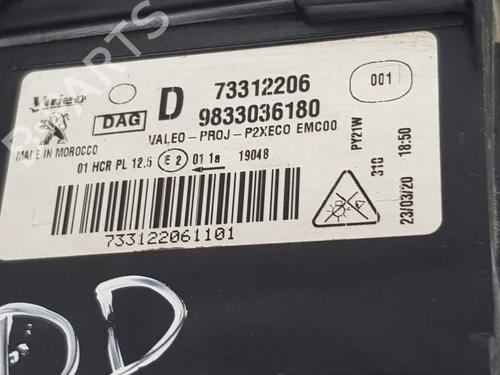 Right headlight PEUGEOT 2008 II (UD_, US_, UY_, UJ_, UR_, UC_) 1.2 PureTech 130 (USHNS, URHNS) | BP31258591C29 