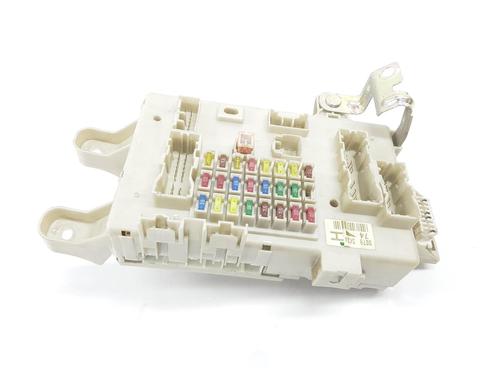 Used Fuse box TOYOTA LAND CRUISER PRADO (_J12_) 3.0 D-4D (KDJ120, KDJ125) (163 hp) 16357178