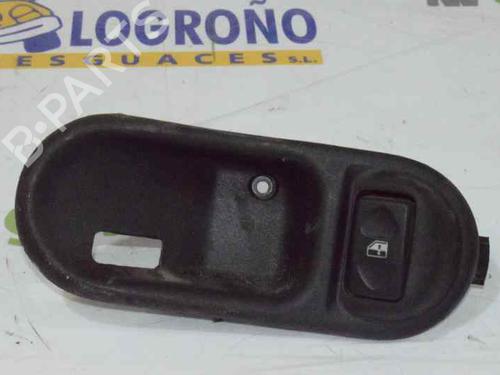 Used Left rear window switch LAND ROVER DISCOVERY II (L318) 2.5 Td5 4x4 (139 hp) 1363816
