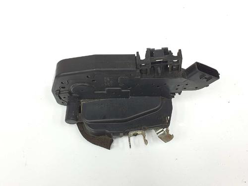 Used Rear right lock NISSAN X-TRAIL II (T31) 2.0 dCi (150 hp) 4718648