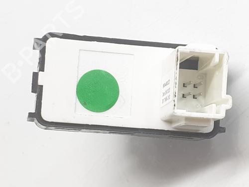 Right rear window switch OPEL ASTRA L Sports Tourer (OV5) 1.2 (FRHNPJ) | BP31094069I28 