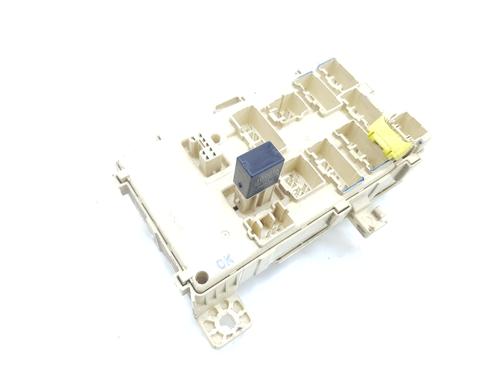 Fuse box TOYOTA LAND CRUISER 90 (_J9_) 3.0 TD (KZJ90_, KZJ95_, KZJ90R, KZJ95R, KZJ90W, KZJ95W) | BP25868278E1 