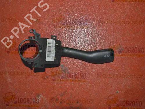 Used Steering column stalk SEAT LEON (1M1) 1.9 TDI (110 hp) 1361288