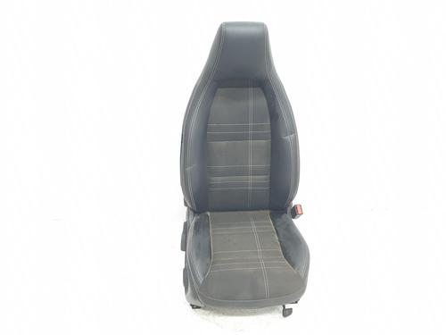 Seats set MERCEDES-BENZ A-CLASS (W176) A 200 CDI / d (176.008) | BP6881158C78 