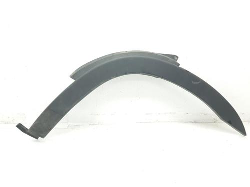 Front right wheel arch trim IVECO DAILY VI Van 33S13, 35S13, 35C13 (126 hp) 5801521526  | 5801521526  |