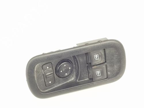 Left front window switch RENAULT MASTER III Van (FV) 2.3 dCi 130 FWD (FV0M, FV0Y, FV0J, FV02, FV03) | BP32631657I27