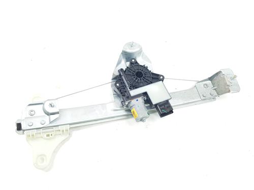 rear-left-window-mechanism-renault-arkana-i-lcm_-ldn_-2019-35737596 main image