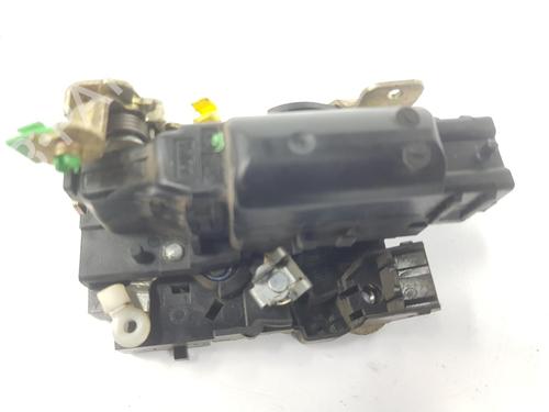 Front right lock NISSAN INTERSTAR Van (X70) dCi 120 | BP9439317C97 