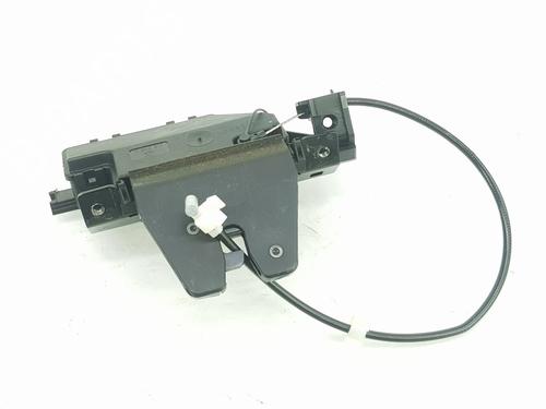 Used Tailgate lock BMW 3 (E90) 320 d (177 hp) 8310554